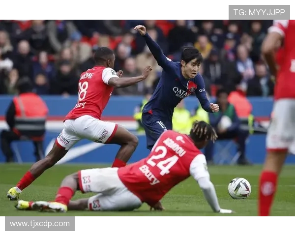 法甲联赛2024-2025赛季精彩比赛回顾与总结